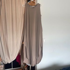 Soft MIDI Taupe Dress